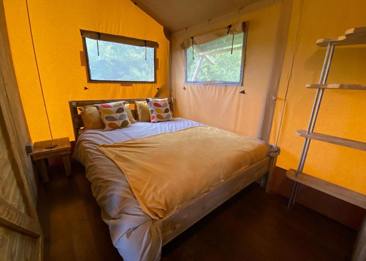 Florence Springs Glamping Gumfreston Exterior photo