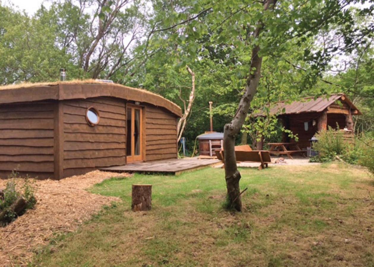 Florence Springs Glamping Gumfreston Exterior photo